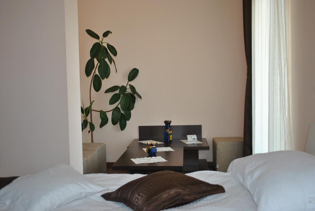 Pensiunea Queen Mary Sanpetru Room photo